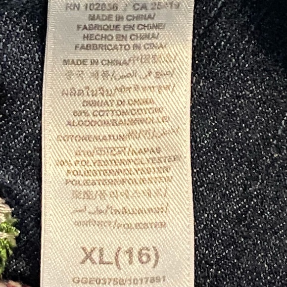 Guess Teen’s Jean Vest with Embroidered Roses - Picture 7 of 8